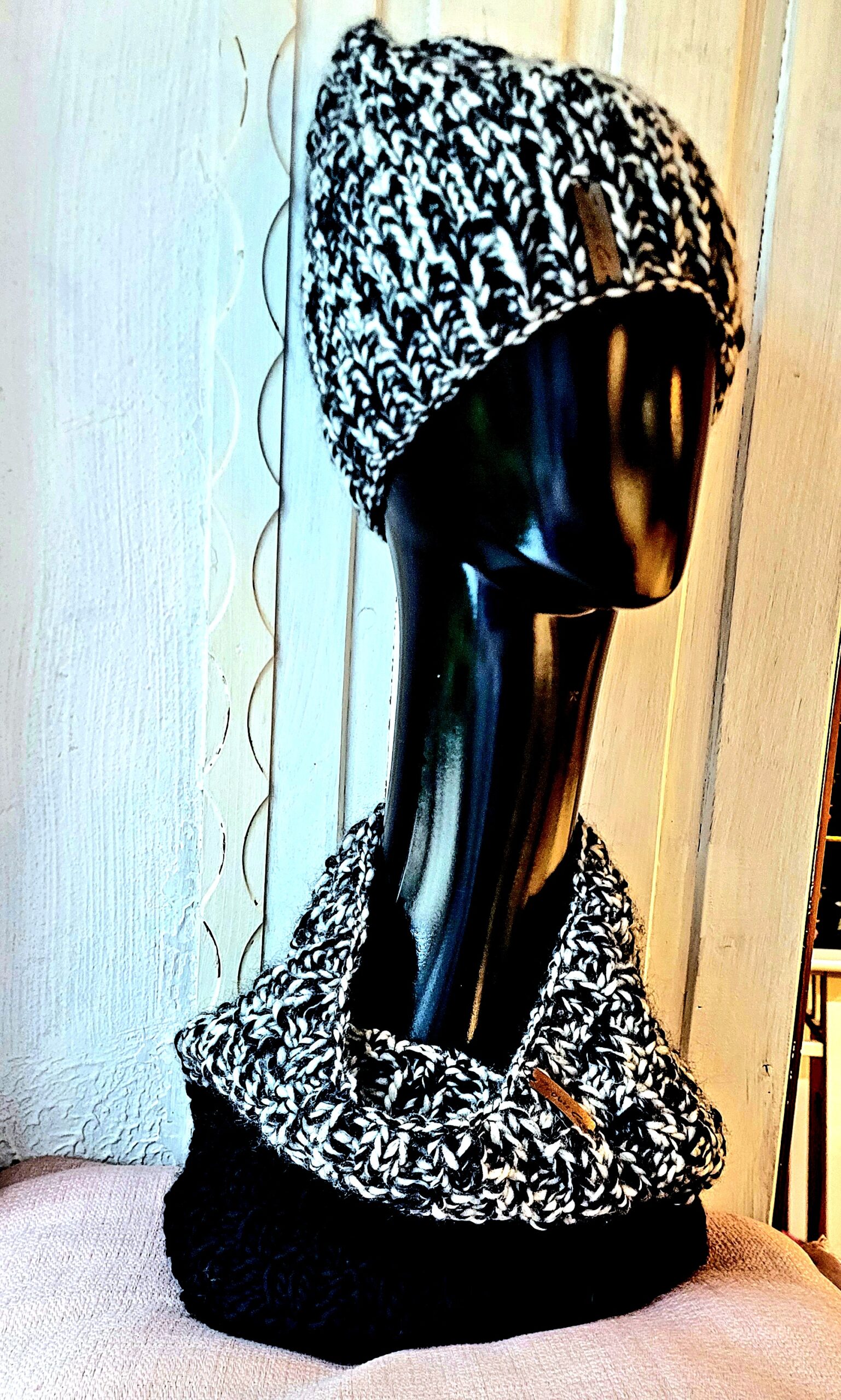 Czapka "Czarne Pióro" - Image 3